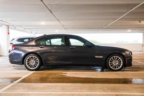 2013 BMW 750 Li xDrive