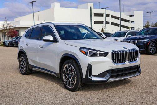 Mineral White Metallic 2026 BMW X1 xDrive28i