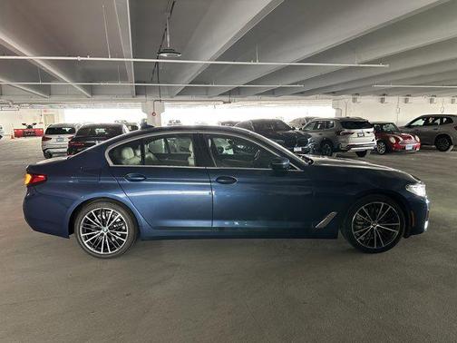 2021 BMW 530 xDrive