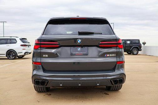 2026 BMW X5 M60i