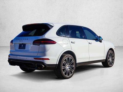 2017 Porsche Cayenne Platinum Edition
