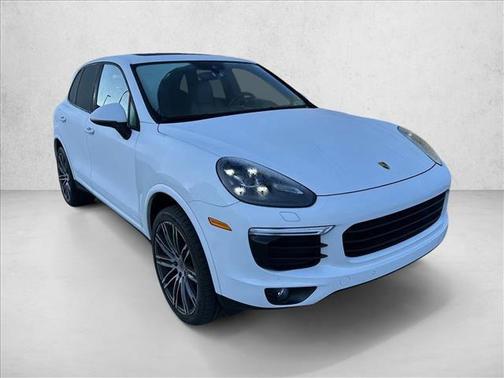 2017 Porsche Cayenne Platinum Edition