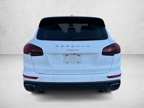 2017 Porsche Cayenne Platinum Edition