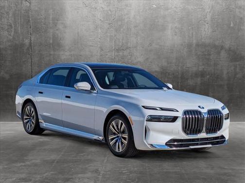 2024 BMW i7 eDrive50