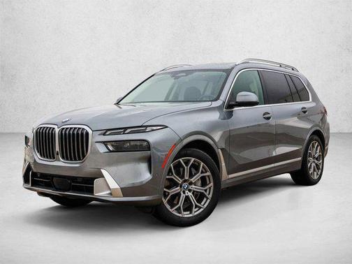 Skyscraper Grey Metallic 2024 BMW X7 xDrive40i