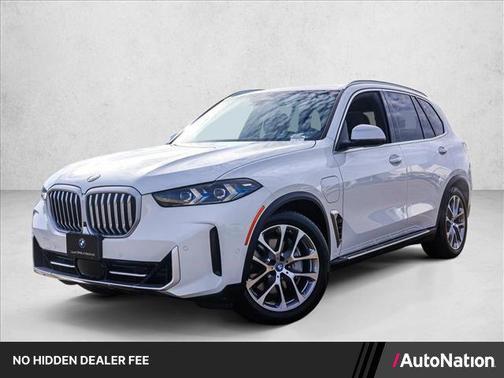 Alpine White 2024 BMW X5 PHEV xDrive50e
