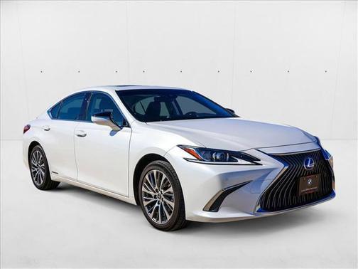 2019 Lexus ES 300h Base