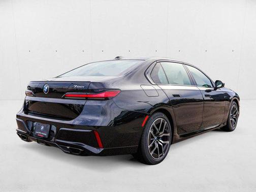 Black Sapphire Metallic 2025 BMW 760 xDrive