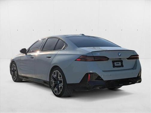 2024 BMW i5 eDrive40