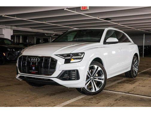 2020 Audi Q8 55 Premium Plus