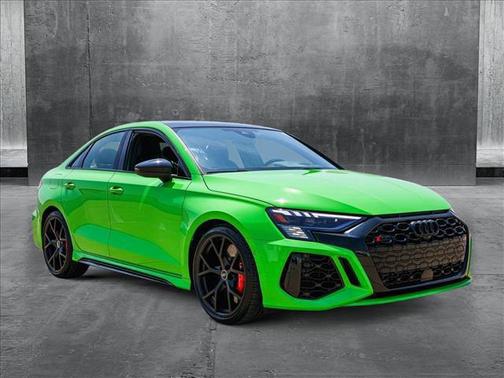 2022 Audi RS 3 TFSI quattro S tronic
