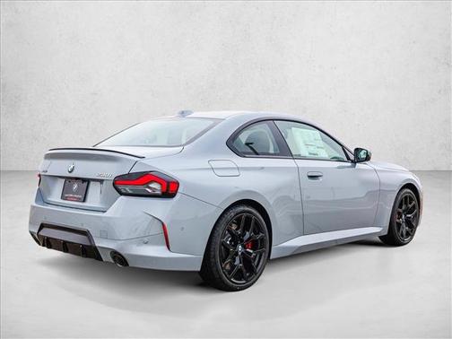 2025 BMW 230 i xDrive