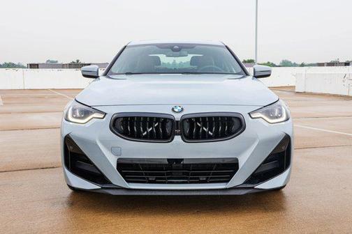 2025 BMW 230 i xDrive