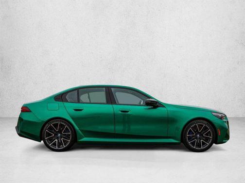 Isle of Man Green Metallic 2026 BMW M5 Base