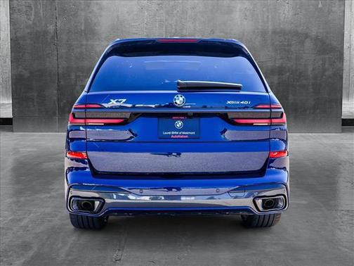 2026 BMW X7 xDrive40i