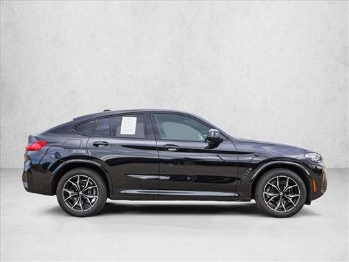 2025 BMW X4 xDrive30i