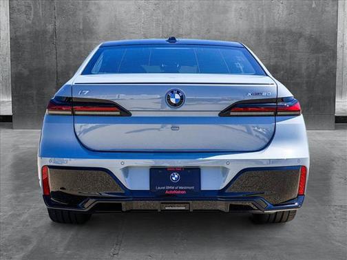 2025 BMW i7 xDrive60