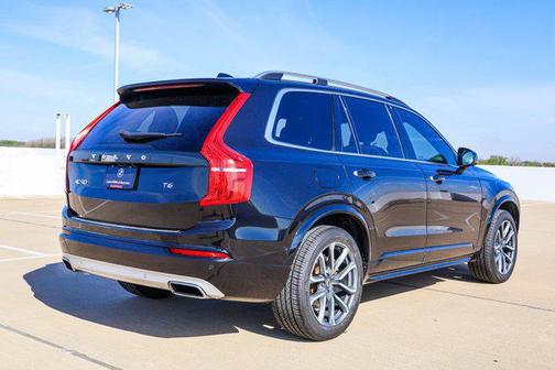 Onyx Black Metallic 2018 Volvo XC90 T6 Momentum