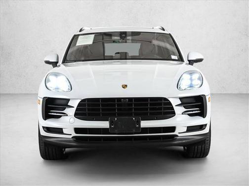 2021 Porsche Macan AWD