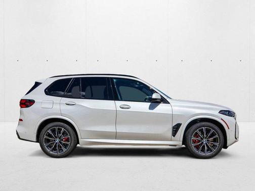 Mineral White Metallic 2026 BMW X5 PHEV xDrive50e