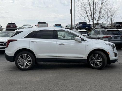Crystal White Tricoat 2024 Cadillac XT5 Premium Luxury
