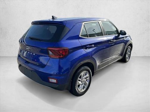 2021 Hyundai VENUE SE