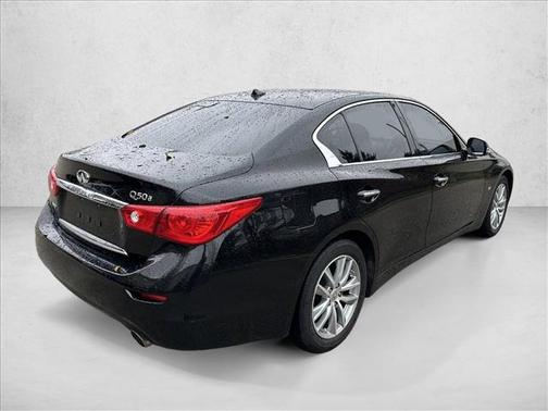 2015 INFINITI Q50 Base