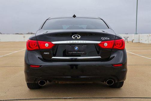 2015 INFINITI Q50 Base