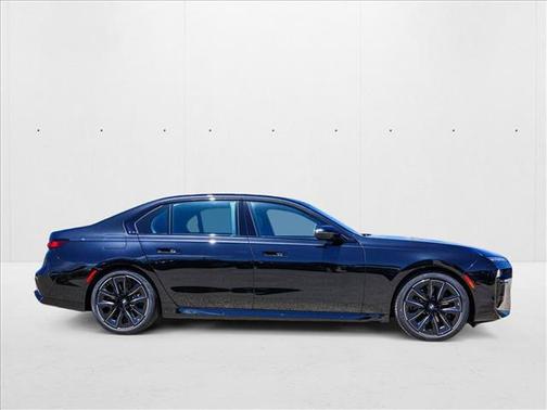 Black Sapphire Metallic 2025 BMW 760 i xDrive