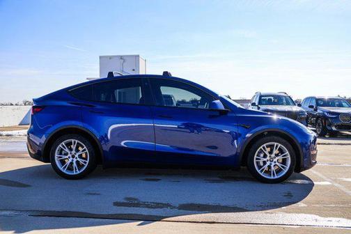 2021 Tesla Model Y Long Range Dual Motor All-Wheel Drive