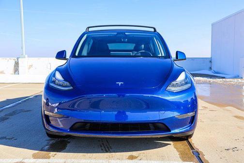 2021 Tesla Model Y Long Range Dual Motor All-Wheel Drive