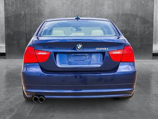 2011 BMW 328 328 i