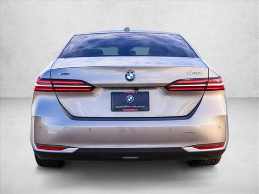 2024 BMW 530 i xDrive