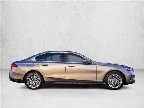 2024 BMW 530 i xDrive