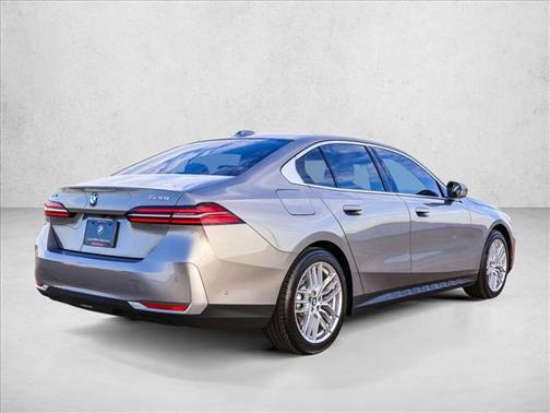 2024 BMW 530 i xDrive