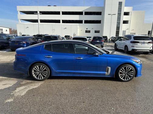 2019 Kia Stinger Premium