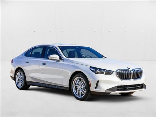 2025 BMW 530 i xDrive