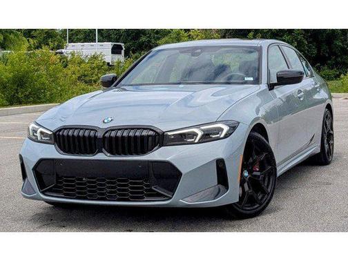 2025 BMW 330 i xDrive