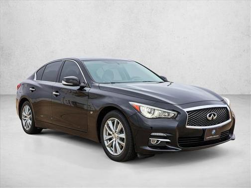 2015 INFINITI Q50 Base