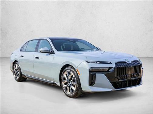 Brooklyn Grey Metallic 2026 BMW 760 xDrive