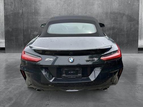 2025 BMW Z4 sDrive30i