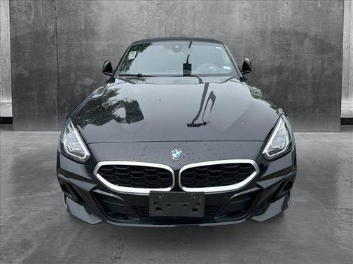 2025 BMW Z4 sDrive30i