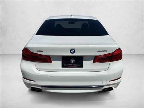 Alpine White 2018 BMW 540 xDrive