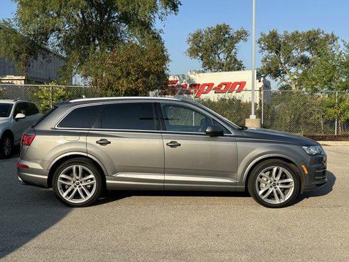 2017 Audi Q7 3.0T Prestige