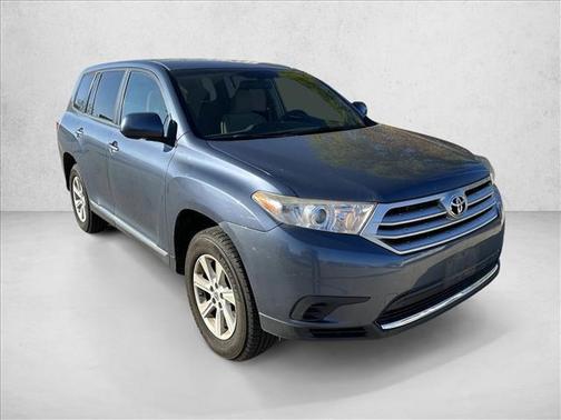 2013 Toyota Highlander SE