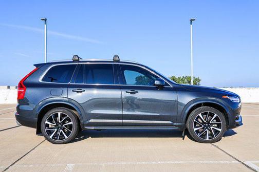 2021 Volvo XC90 Recharge Plug-In Hybrid T8 Inscription Expression 7 Passenger