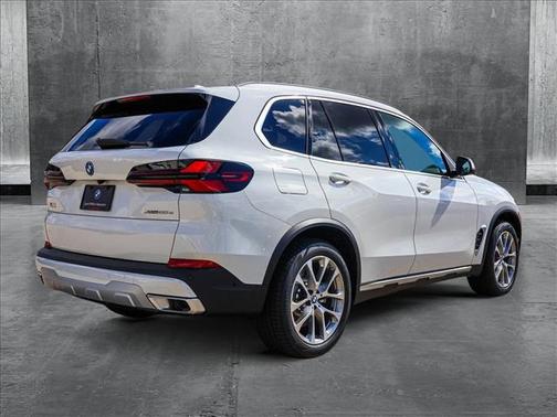 2026 BMW X5 PHEV xDrive50e