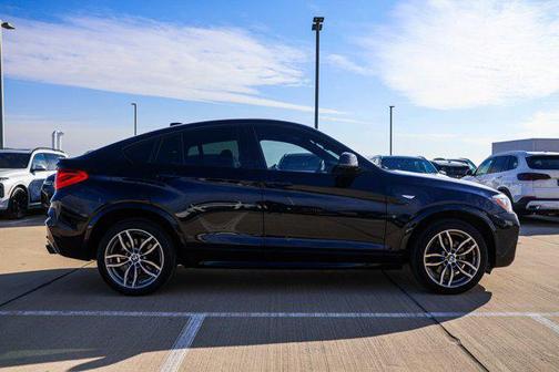 2017 BMW X4 M40i