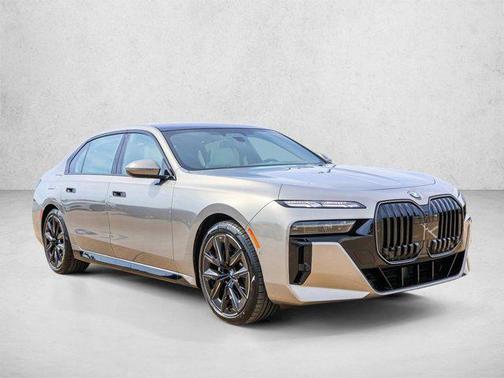 Oxide Grey Metallic 2026 BMW 760 xDrive