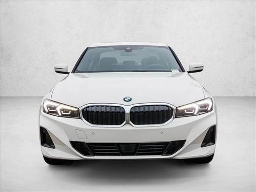 2025 BMW 330 i xDrive